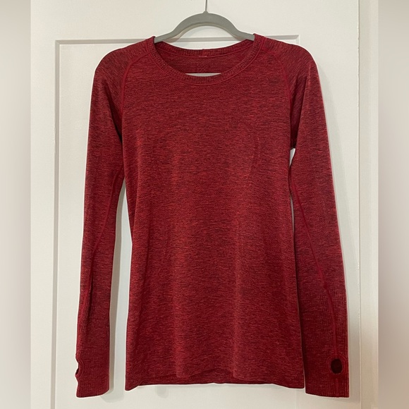 Swiftly Tech Long Sleeve - Picture 1 of 1